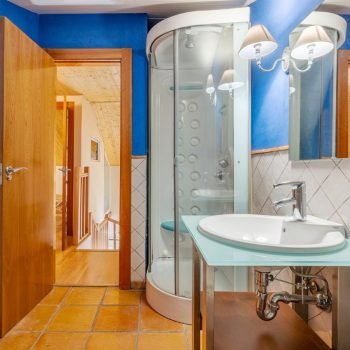 Duplex 23E baño arriba 1